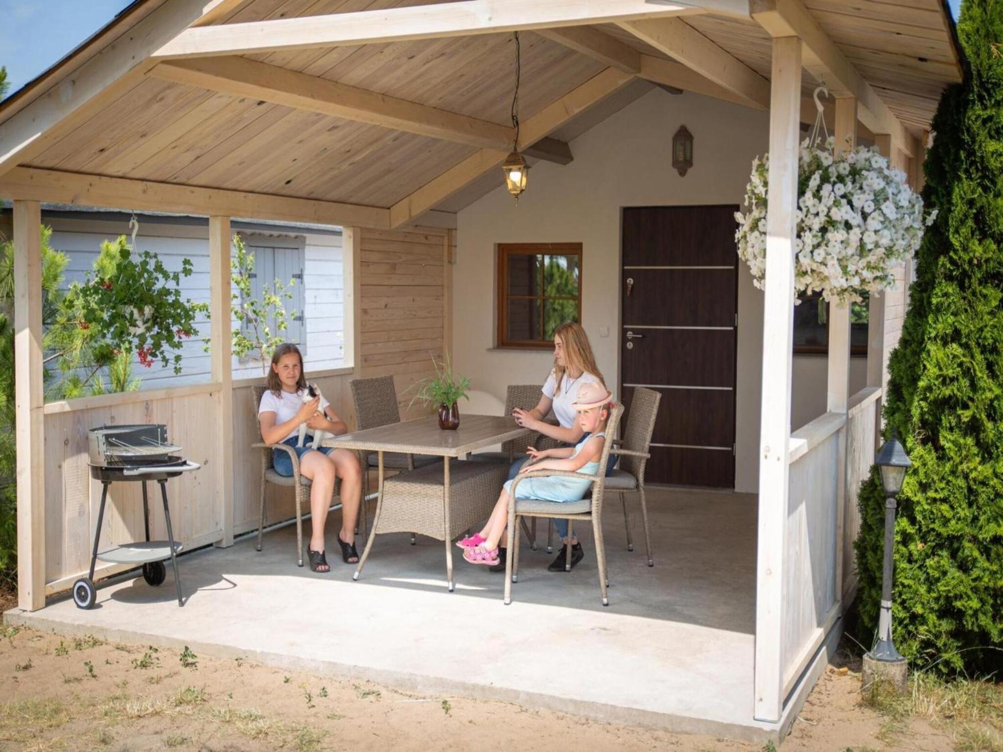 Bungalow In Miedzyzdroje With A Terrace 外观 照片